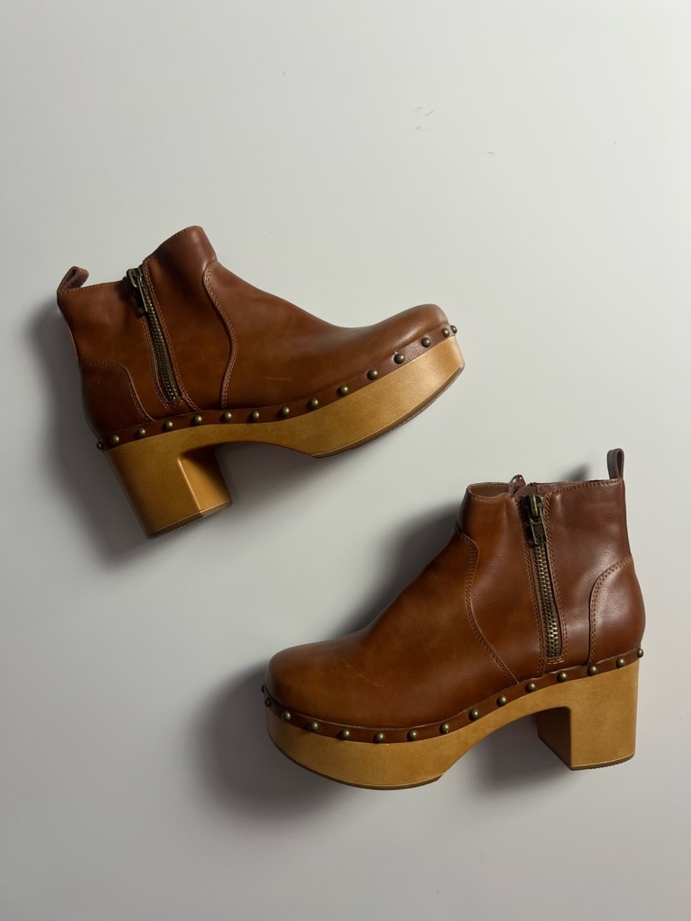 Time And Tru Wooden Heeled Clogs, Size Women’s 10